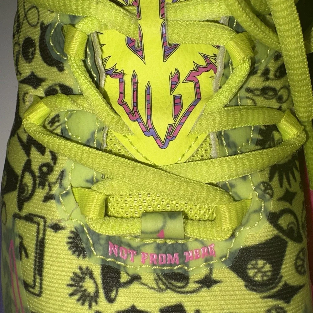 PUMA LaMello Ball Mb.03 Not From Here Basketball Youth Girls Sneakers Shoes 5.5
